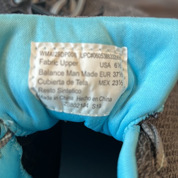 AVIA Sneakers - Picture 7 of 9